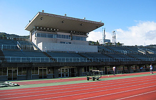 陸上競技場